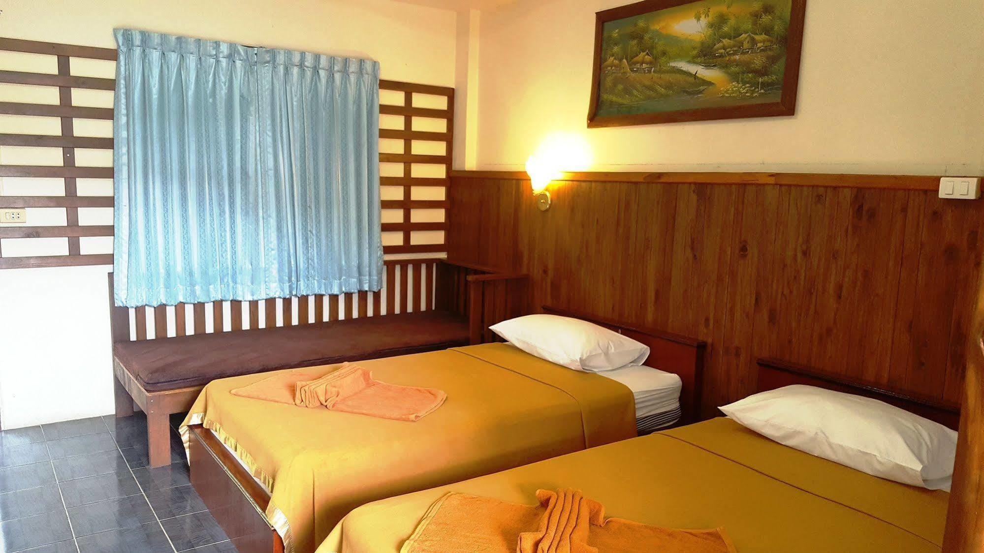 Rattana & Ko Samui